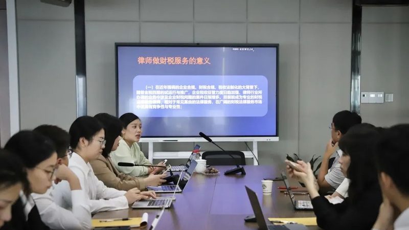误区一：认为所有汇算清缴软件功能相同